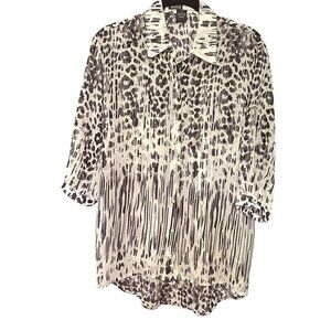 Focus Life Style Black & White Animal Print Chiffon Blouse Women’s 6P NWT